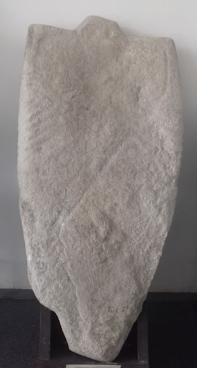 Image - Yamna culture anthropomorphic stelae (3100-2500 BC, Odessa Archeological Museum)